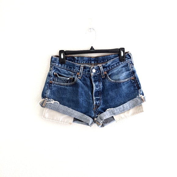 Vintage Levi's 501 Distressed Shorts Size 31W